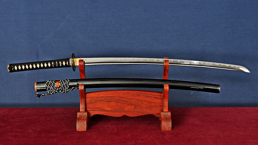 Premium Full Harden Nagamaru Sukashi Katana